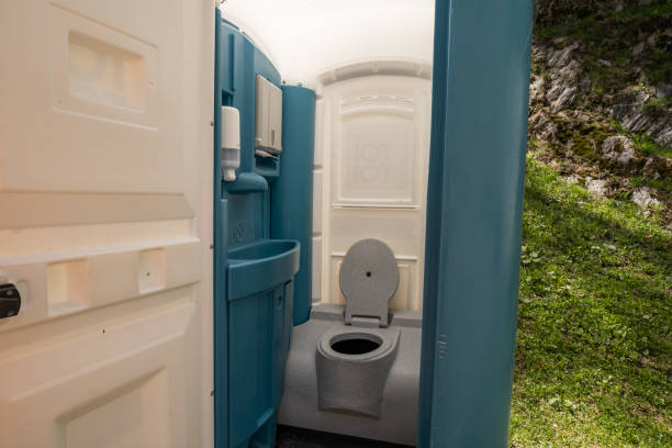 Best Portable restroom trailer rental  in Damascus, MD